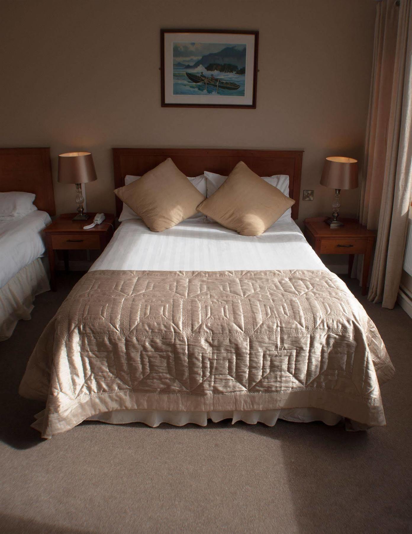Alcock & Brown Hotel Clifden Ngoại thất bức ảnh